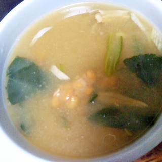 納豆&ほうれん草&舞茸の味噌汁